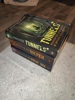 Roderick Gordon - Tunnels series, dieper + vrije val, Ophalen of Verzenden, Gelezen