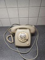 PTT telefoon type T65., Ophalen, Gebruikt, Met draaischijf