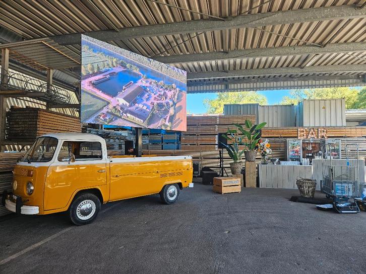 Groot ledscherm huren? VW Ledscherm bus !, Diensten en Vakmensen, Verhuur | Gereedschap en Machines