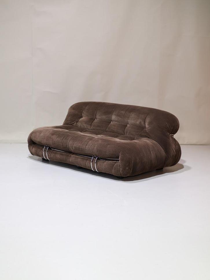 Soriana 2-zits bank Cassina bruin chroom Italië 1970s, Huis en Inrichting, Banken | Bankstellen, Zo goed als nieuw, Rechte bank