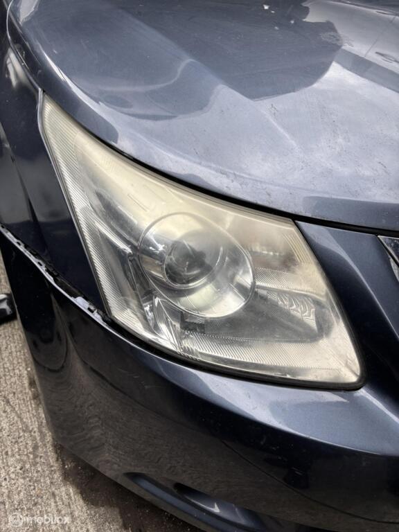Koplamp rechts Toyota Avensis Wagon III ('06-'15), Auto-onderdelen, Verlichting, Toyota, Gebruikt, Ophalen of Verzenden