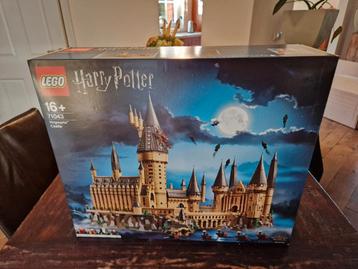 LEGO Harry Potter Hogwarts Castle (71043) Nieuw en Sealed beschikbaar voor biedingen