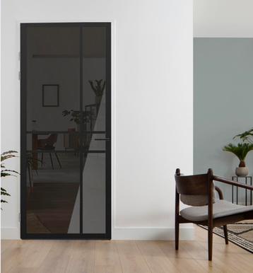 Rookglas Binnendeur beschikbaar voor biedingen