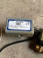 Honeywell Tweewegklep 22mm - VC8615, Doe-het-zelf en Verbouw, Thermostaten, Ophalen of Verzenden, Gebruikt