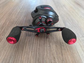 Ultimate Cast Pro 2.0 Baitcaster Reel beschikbaar voor biedingen