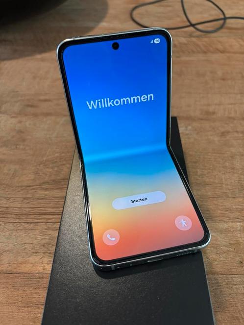 Samsung Galaxy Z Flip 5 256 gb, Telecommunicatie, Mobiele telefoons | Samsung, Zo goed als nieuw, Galaxy Z Flip, 256 GB, Android OS