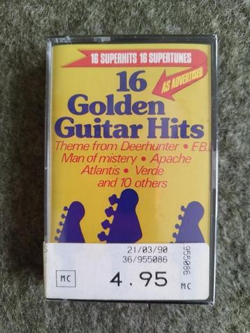 16 Golden Guitar Hits, cassettebandje, nieuw in verpakking beschikbaar voor biedingen