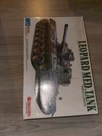 Leopard Tank Model 1/48 - Zhengdefu, Overige merken, Tank, 1:32 tot 1:50, Nieuw