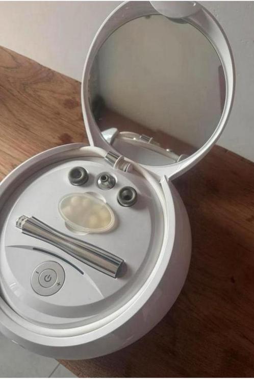 Beurer Microdermabrasie apparaat – Enkele keren gebruikt, Witgoed en Apparatuur, Persoonlijke-verzorgingsapparatuur, Zo goed als nieuw