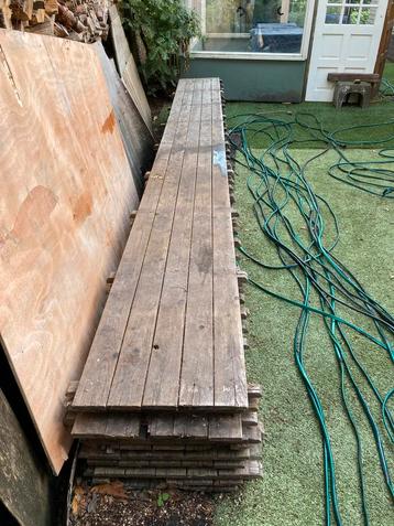 8 stuks 500 x 50 cm beschikbaar voor biedingen