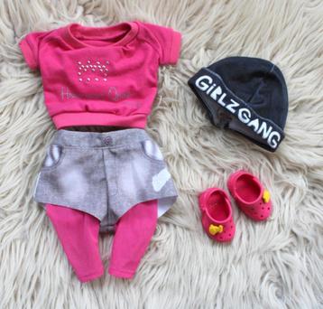poppen kleding  babyborn 43 en grote zus en broer beschikbaar voor biedingen