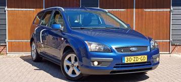 Ford Focus Wagon 1.8-16V Amb, Trekhaak, Airco, Cruise contro beschikbaar voor biedingen