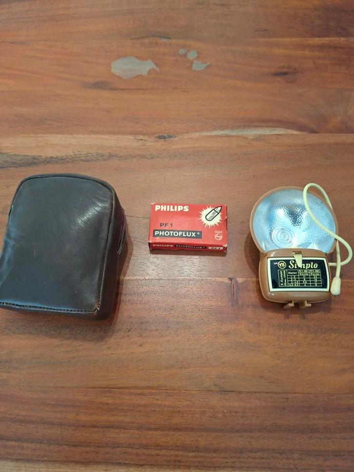 Vintage YB Simplo Flitser met Philips PF1 Photoflux, Audio, Tv en Foto, Fotografie | Flitsers, Gebruikt, Overige merken, Ophalen of Verzenden