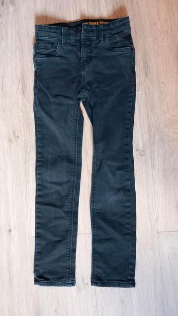 Hema spijkerbroek meisje maat 134 beschikbaar voor biedingen