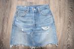 Stoere spijkerrok van Levi's, Kleding | Dames, Rokken, Blauw, Ophalen of Verzenden, Zo goed als nieuw, Maat 34 (XS) of kleiner