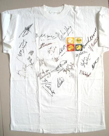 T-shirt - gesigneerd door spelers - Grolsch Open A'dam 1996  beschikbaar voor biedingen