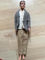 Oude Ken van Mattel met zwart haar 1962, Verzamelen, Poppen, Ophalen of Verzenden, Gebruikt, Fashion Doll