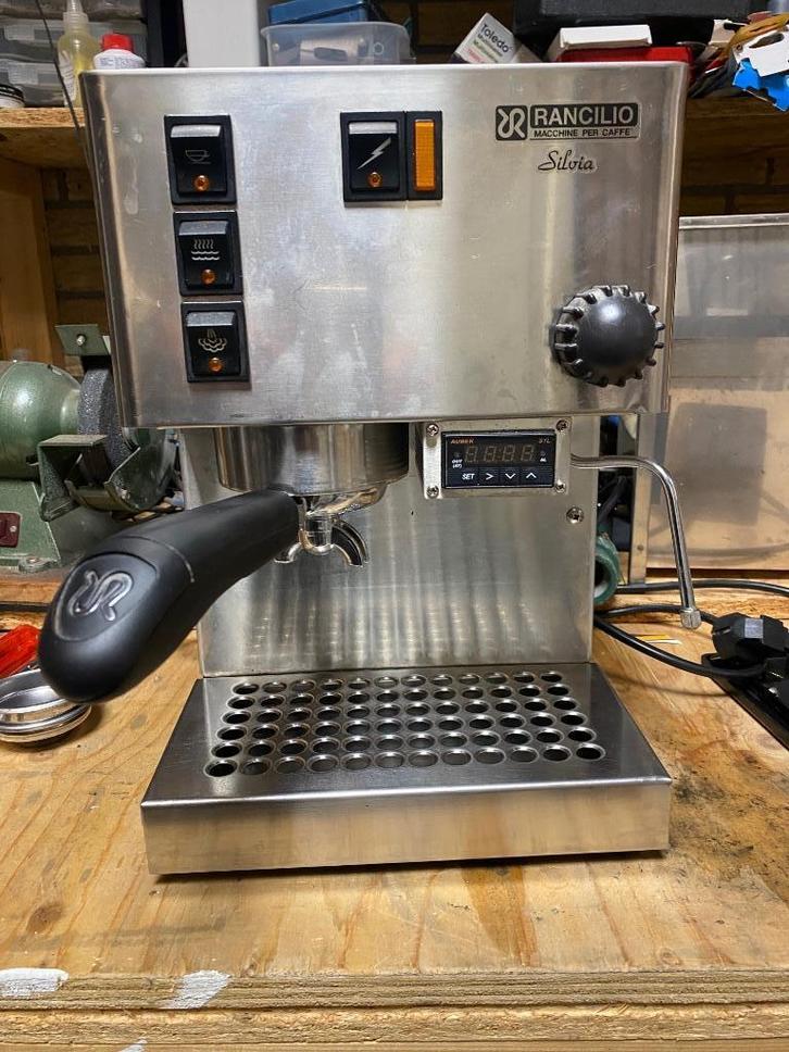 Rancilio Silvia V2 met PID, Witgoed en Apparatuur, Koffiezetapparaten, Gebruikt, Gemalen koffie, Espresso apparaat, 2 tot 4 kopjes