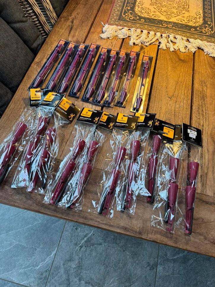 partijtje browning pole winder en gewone bug's, Watersport en Boten, Hengelsport | Witvissen, Nieuw, Vaste hengel, Ophalen of Verzenden