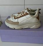 Copenhage maat 38 met doos, Beige, Ophalen of Verzenden, Sneakers of Gympen, Gedragen