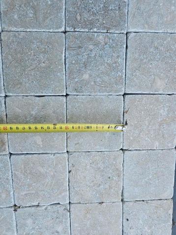 10 x 10 wit grijs beschikbaar voor biedingen