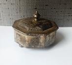 achthoekige sieradendoos met rood fluwelen voering, Ophalen of Verzenden, Rood