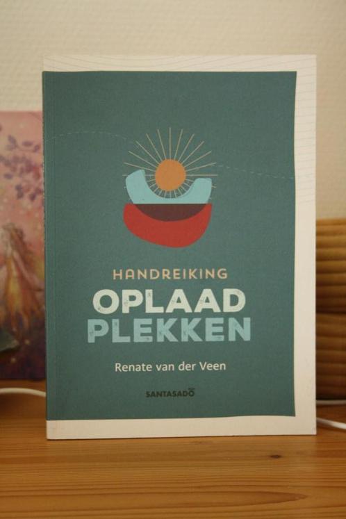 Handreiking Oplaad Plekken - Renate van der Veen, Boeken, Esoterie en Spiritualiteit, Zo goed als nieuw, Overige typen, Ophalen of Verzenden