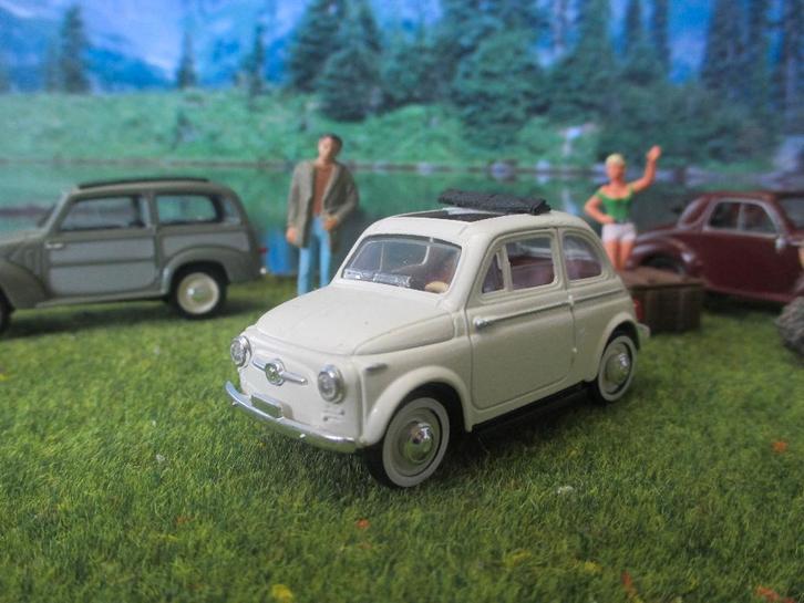 1/43 Fiat 500 - Solido, Hobby en Vrije tijd, Modelauto's | 1:43, Zo goed als nieuw, Auto, Solido, Ophalen of Verzenden