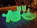 uranium glas setje, Antiek en Kunst, Antiek | Glas en Kristal, Ophalen of Verzenden