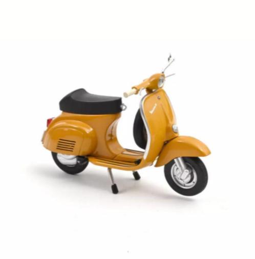Vespa 50 R 1969 Positano Geel schaal 1:18 NOREV REF. 182080, Hobby en Vrije tijd, Modelauto's | 1:18, Nieuw, Motor, Norev, Verzenden