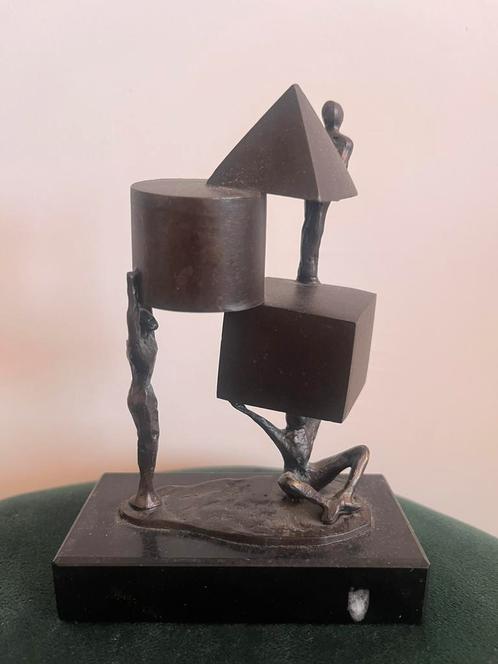 Bouwstenen - Beeldhouwwerk van Irving Vorster - verbronsd, Antiek en Kunst, Kunst | Designobjecten, Ophalen of Verzenden
