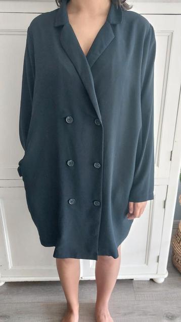 Monki oversized blazer dress with pockets XL beschikbaar voor biedingen