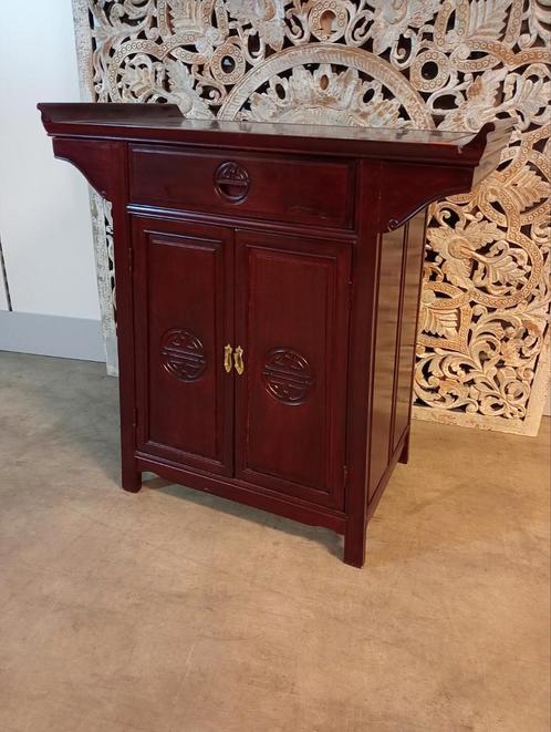 Oosters mahoniehouten kast opium model 90x90x50cm nu €110, Antiek en Kunst, Antiek | Woonaccessoires, Ophalen