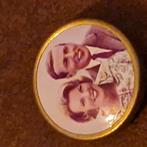 SPELDJE Beatrix en Claus, Verzamelen, Koninklijk Huis en Royalty, Ophalen of Verzenden, Zo goed als nieuw, Speld(je) of Lepel(tje)