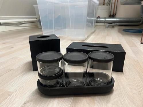 Tissuebox 2 formaten en opbergpotjes, Huis en Inrichting, Badkamer | Badtextiel en Accessoires, Gebruikt, Overige typen, Zwart