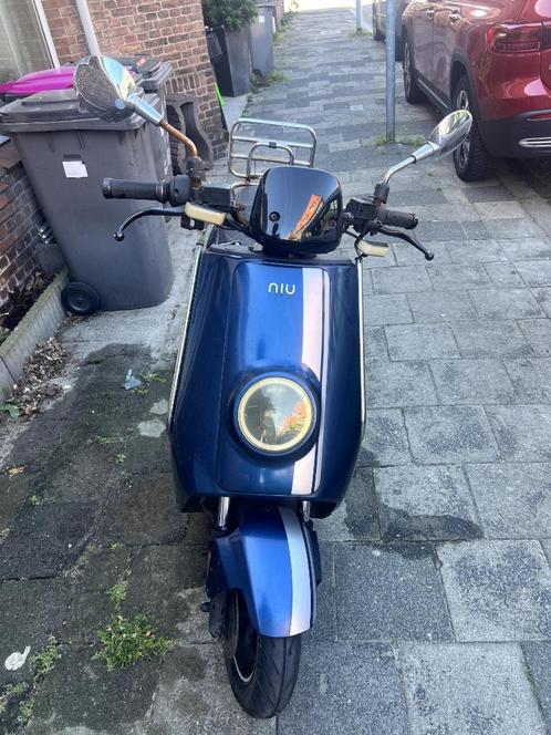 NIU N1 Elektrische scooter, Fietsen en Brommers, Snorfietsen en Snorscooters, Gebruikt, Overige merken, Elektrisch, Ophalen