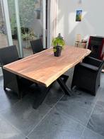 Acacia boomstam eettafel met spinpoot, Ophalen, 50 tot 100 cm, Zo goed als nieuw, Vijf personen of meer