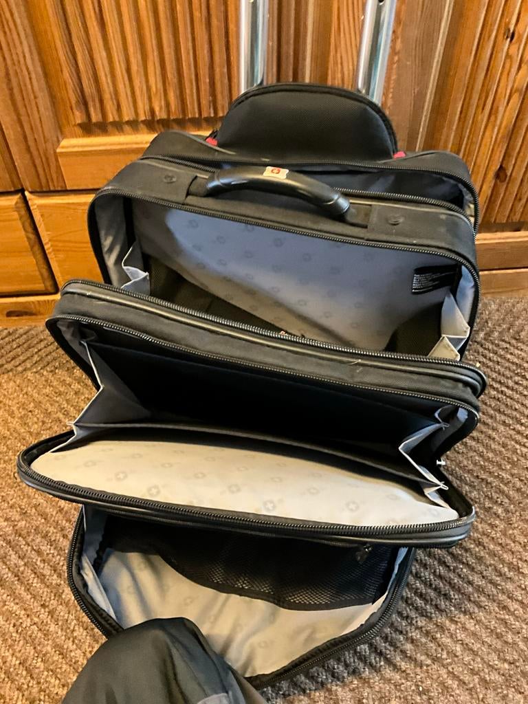 Wenger Patriot Laptop Trolley - Zwart, Sieraden, Tassen en Uiterlijk, Koffers, Overige materialen, Minder dan 50 cm, Ophalen of Verzenden