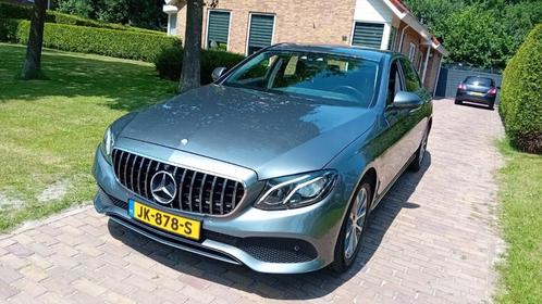 Mercedes-Benz E-Klasse 2.0 E220 D Sedan AUT 2016 Grijs, Auto's, Mercedes-Benz, Particulier, E-Klasse, 360° camera, ABS, Achteruitrijcamera