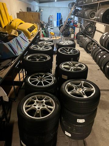 10 Complete sets sportwagen wielen - in één koop, buitenkans beschikbaar voor biedingen
