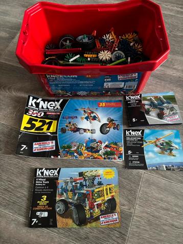 K'nex Bouwstenen Set met Doos en Boekjes beschikbaar voor biedingen