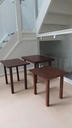 Set van drie wengé hardhouten tafeltjes, Minder dan 55 cm, Gebruikt, Rechthoekig, Ophalen
