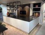 Luxe greeploze Pronorm  ligt gebruikte showroomkeuken – Witt, Ophalen, Wit, Overige typen, Zo goed als nieuw