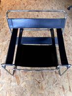 2 Wassily stoelen (imitatie), Huis en Inrichting, Stoelen, Ophalen, Gebruikt, Twee, Zwart