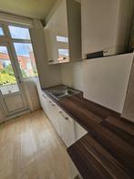 Gloednieuwe en prachtige hoogglans keuken van eind 2025!, Huis en Inrichting, Nieuw, Enkelwandige keuken, Ophalen of Verzenden