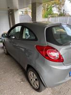 Ford KA ( met lichte rijbare schroef schade), Auto's, Voorwielaandrijving, Stof, 1242 cc, 4 cilinders