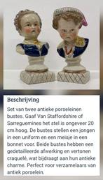 2x antieke porseleinen beelden uit prive verzameling, Antiek en Kunst, Antiek | Porselein, Ophalen of Verzenden