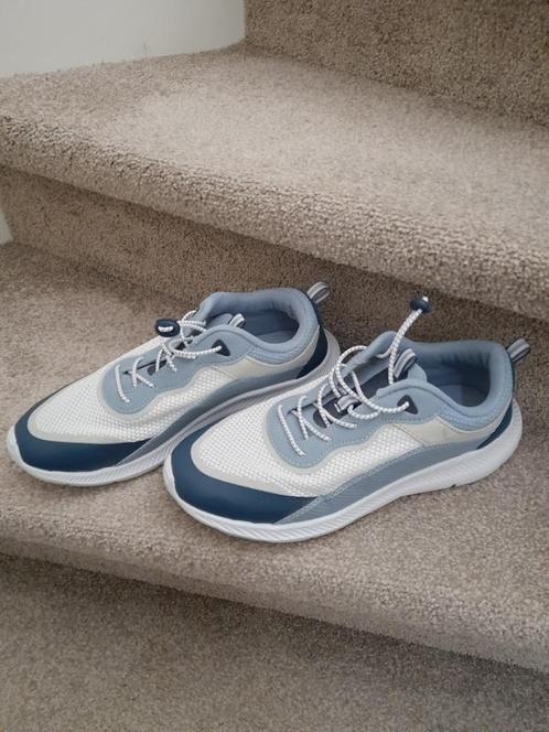 Dames Sneakers, slechts 1x even aan gehad, maat 41, Kleding | Dames, Schoenen, Zo goed als nieuw, Sneakers of Gympen, Ophalen of Verzenden