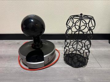 Dolce gusto met Cup houder. beschikbaar voor biedingen