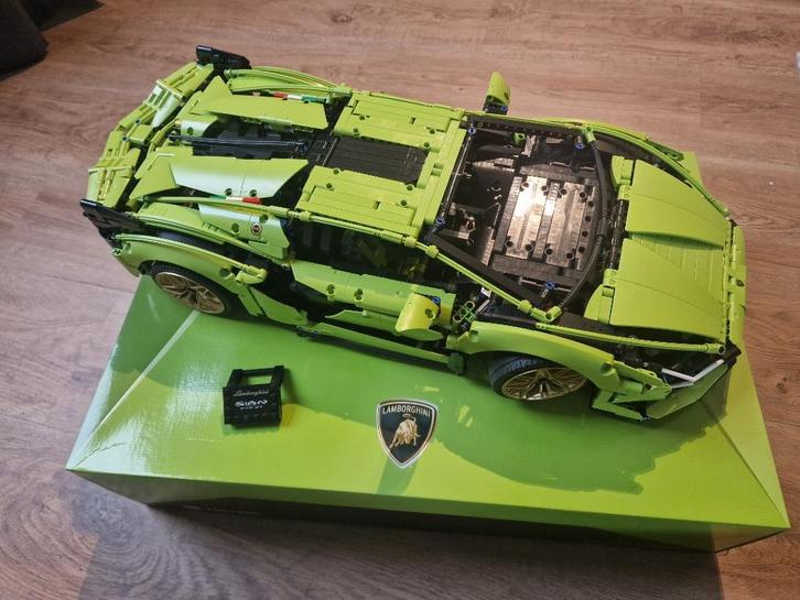 Lego Technic Lamborghini Sián 42115, Kinderen en Baby's, Speelgoed | Duplo en Lego, Zo goed als nieuw, Lego, Complete set, Ophalen of Verzenden